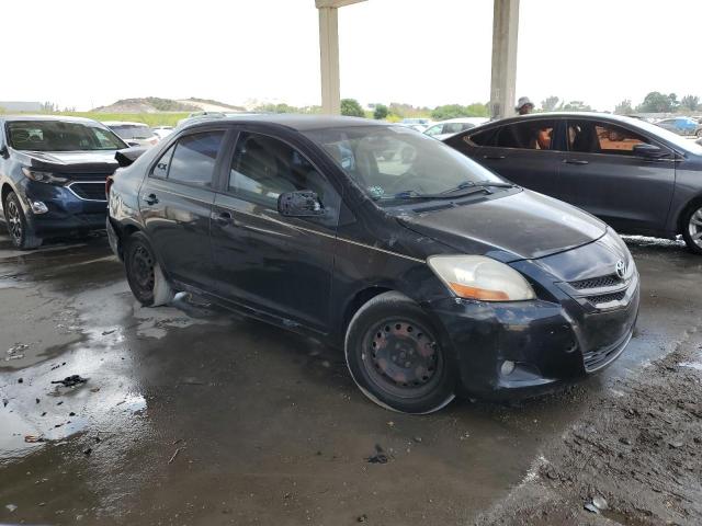 JTDBT923581279124 - 2008 TOYOTA YARIS BLACK photo 4