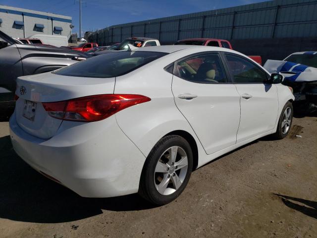 5NPDH4AE3DH290934 - 2013 HYUNDAI ELANTRA GLS WHITE photo 3