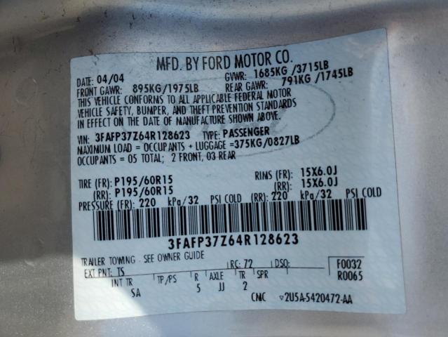 3FAFP37Z64R128623 - 2004 FORD FOCUS ZX5 SILVER photo 12