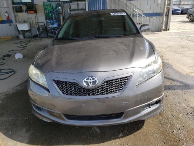 4T1BK46K79U076724 - 2009 TOYOTA CAMRY SE GRAY photo 5