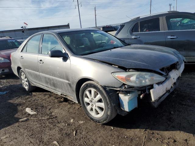 4T1BF30K74U571389 - 2004 TOYOTA CAMRY LE GRAY photo 4