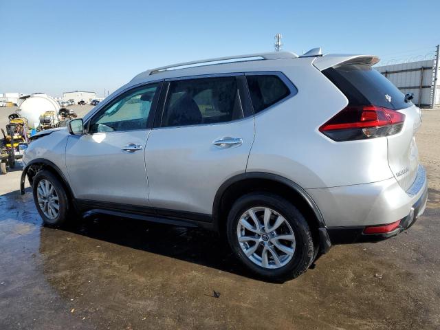 5N1AT2MV1JC772595 - 2018 NISSAN ROGUE S SILVER photo 2