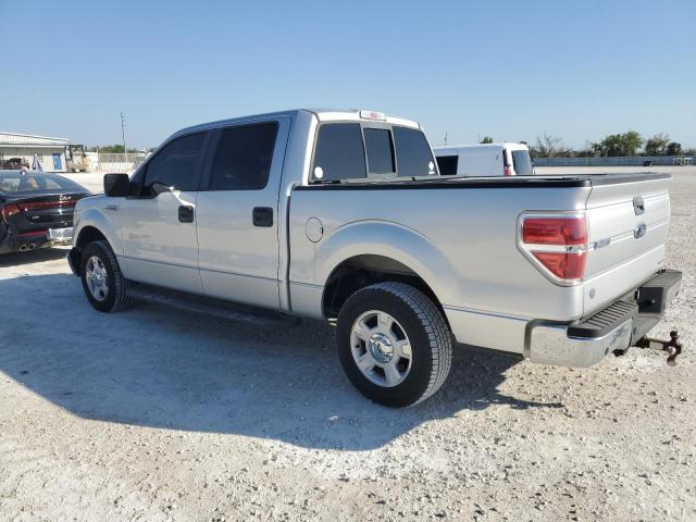 1FTEW1CM0EFA78405 - 2014 FORD F150 SUPERCREW SILVER photo 2