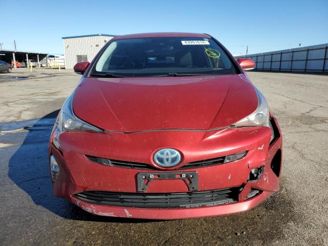 JTDKARFU4J3545901 - 2018 TOYOTA PRIUS RED photo 5