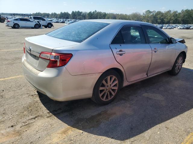 4T1BF1FK2CU154921 - 2012 TOYOTA CAMRY BASE SILVER photo 3