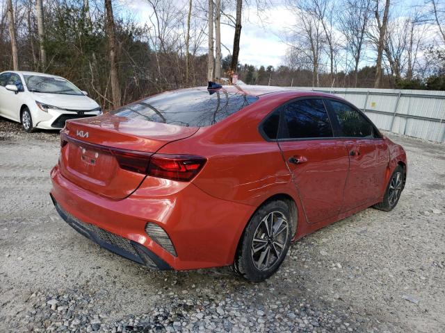 3KPF24AD8PE504715 - 2023 KIA FORTE LX ORANGE photo 3