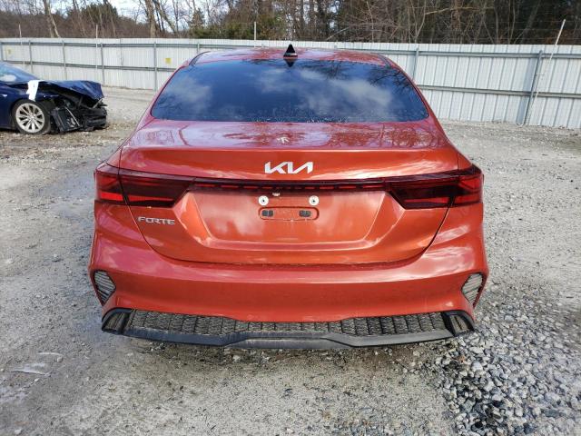 3KPF24AD8PE504715 - 2023 KIA FORTE LX ORANGE photo 6