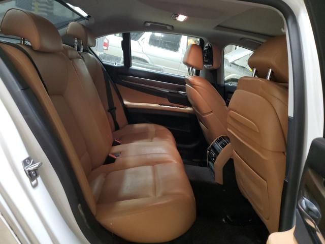 WBAYA8C58DC996459 - 2013 BMW ALPINA B7 I WHITE photo 10