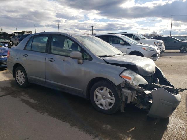 3N1BC1AP1AL383309 - 2010 NISSAN VERSA S GRAY photo 4