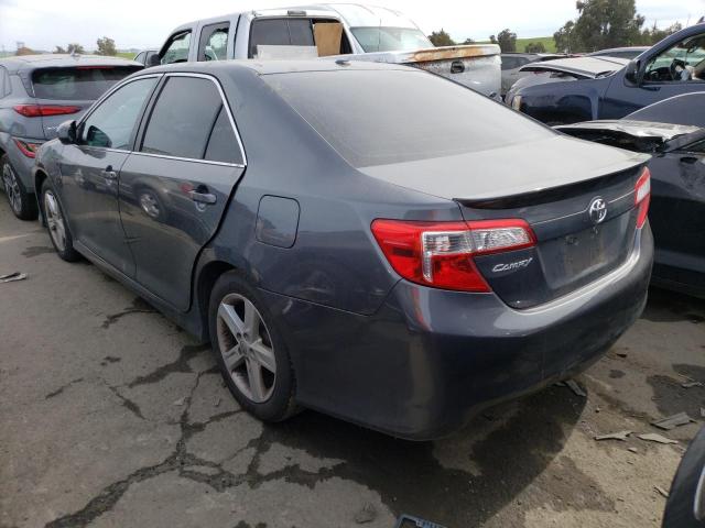 4T1BF1FK1CU010616 - 2012 TOYOTA CAMRY BASE GRAY photo 2