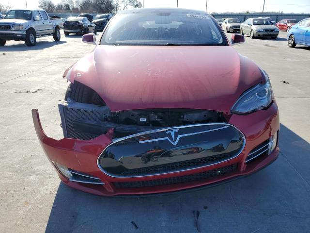 5YJSA1CN8DFP21919 - 2013 TESLA MODEL S RED photo 5