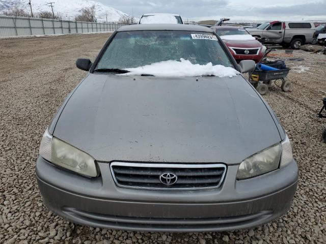 4T1BG22K11U099920 - 2001 TOYOTA CAMRY CE GRAY photo 5