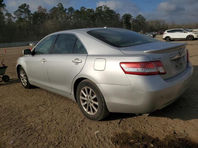 4T1BK3EK5BU127252 - 2011 TOYOTA CAMRY SE SILVER photo 2