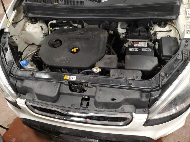KNDJT2A69C7402427 - 2012 KIA SOUL + WHITE photo 12