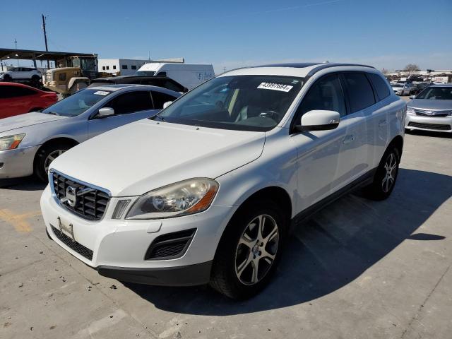 YV4902DZ5D2464551 - 2013 VOLVO XC60 T6 WHITE photo 1