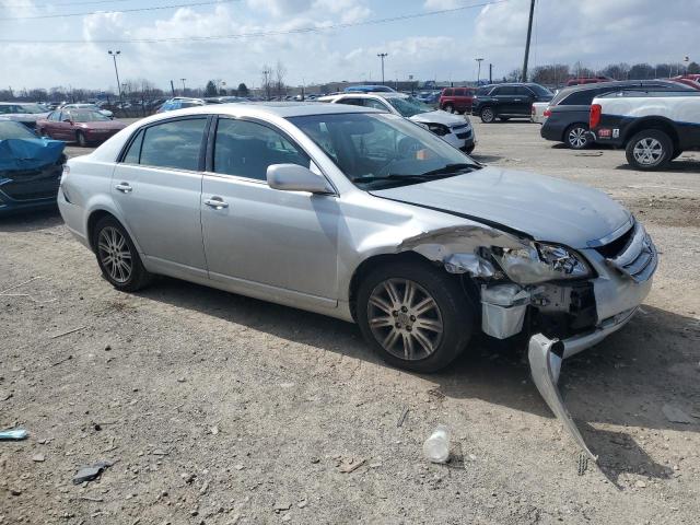 4T1BK36B27U175488 - 2007 TOYOTA AVALON XL SILVER photo 4