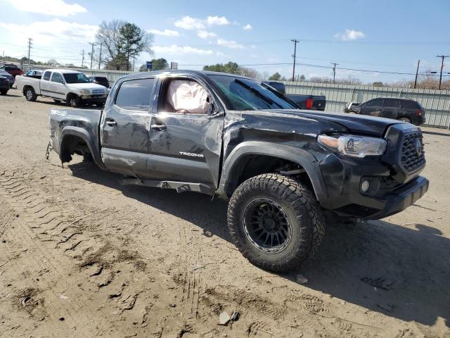 3TMCZ5AN4PM540825 - 2023 TOYOTA TACOMA DOUBLE CAB BLACK photo 4