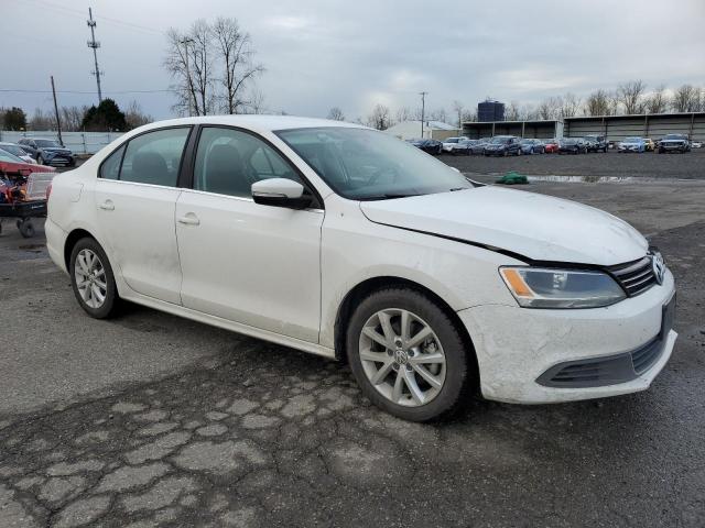 3VWDP7AJ7DM381259 - 2013 VOLKSWAGEN JETTA SE WHITE photo 4