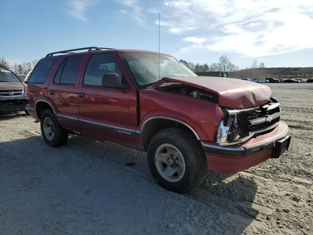 1GNCS13W8T2201643 - 1996 CHEVROLET BLAZER MAROON photo 4