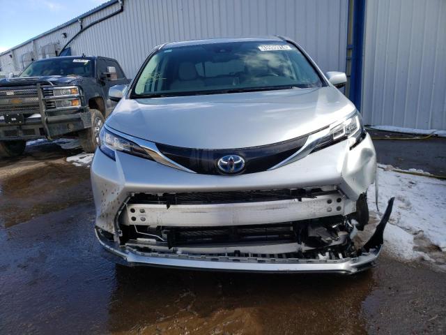 5TDKRKEC3PS155081 - 2023 TOYOTA SIENNA LE SILVER photo 5