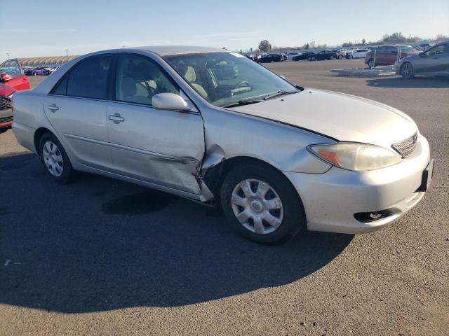 4T1BE32K33U724039 - 2003 TOYOTA CAMRY LE SILVER photo 4