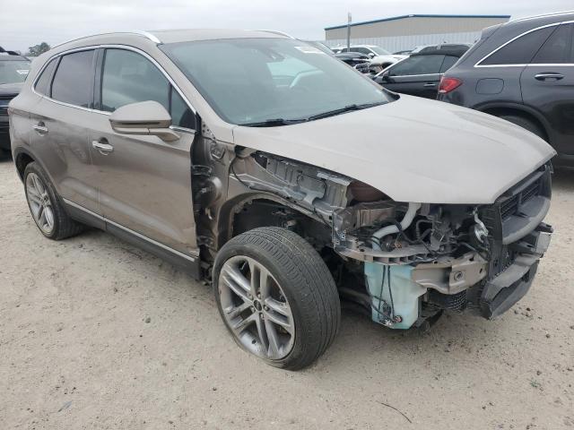 5LMTJ3DH3KUL02995 - 2019 LINCOLN MKC RESERVE GRAY photo 4