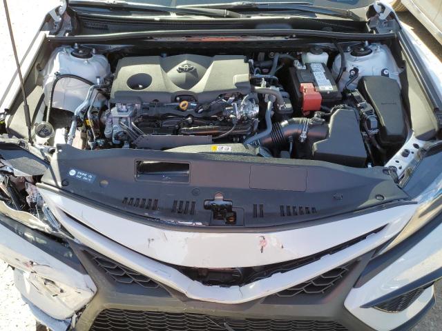 4T1S11AK0RU224589 - 2024 TOYOTA CAMRY SE NIGHT SHADE WHITE photo 11