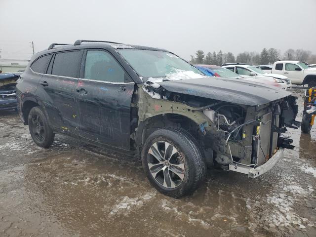 5TDGZRBHXMS115509 - 2021 TOYOTA HIGHLANDER XLE 黑色 照片 4