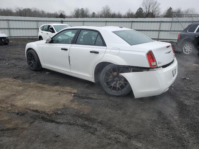 2C3CCAGG2EH352968 - 2014 CHRYSLER 300 S WHITE photo 2