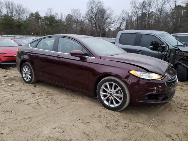 3FA6P0H74HR401625 - 2017 FORD FUSION SE BURGUNDY photo 4