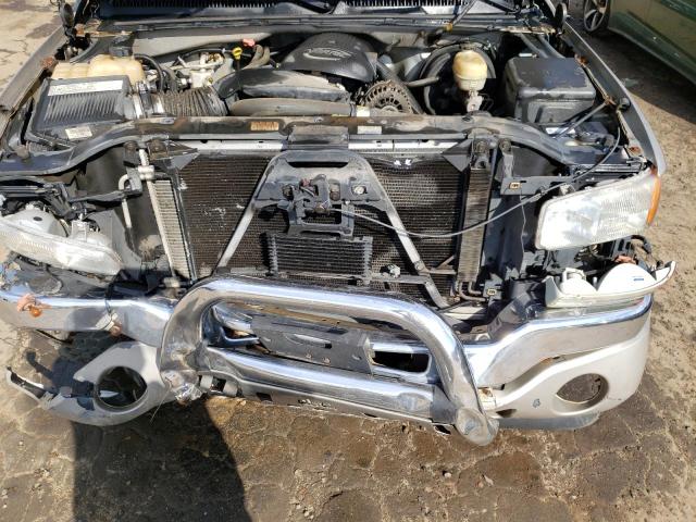 2GTEK13T751237446 - 2005 GMC NEW SIERRA K1500 SILVER photo 11