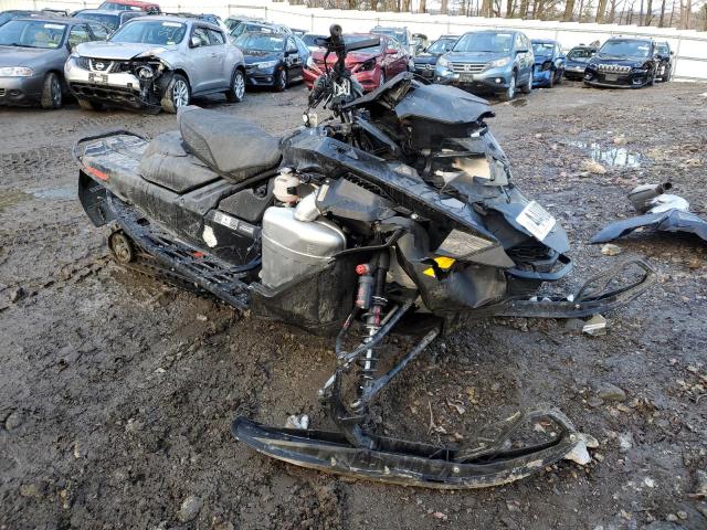 2BPSMXNP0NV000015 - 2022 SKI DOO SNOWMOBILE BLACK photo 1