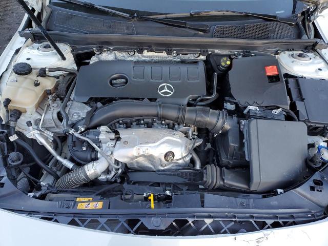 WDD3G4FB2LW039382 - 2020 MERCEDES-BENZ A 220 4MATIC WHITE photo 11