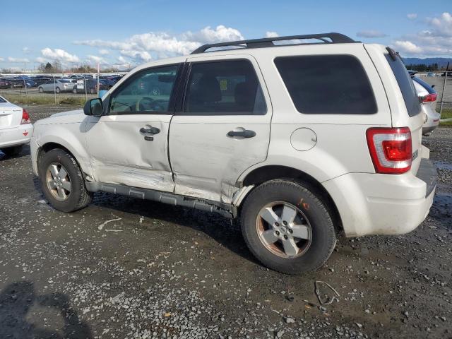 1FMCU0D76AKA09778 - 2010 FORD ESCAPE XLT WHITE photo 2