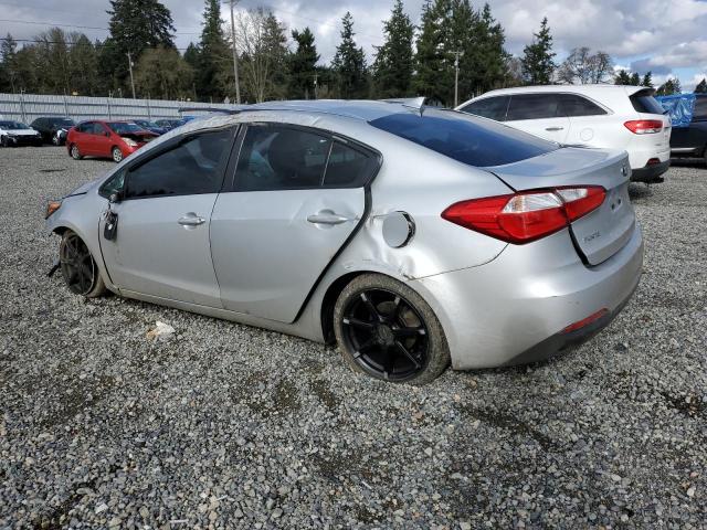 KNAFK4A69G5516480 - 2016 KIA FORTE LX SILVER photo 2