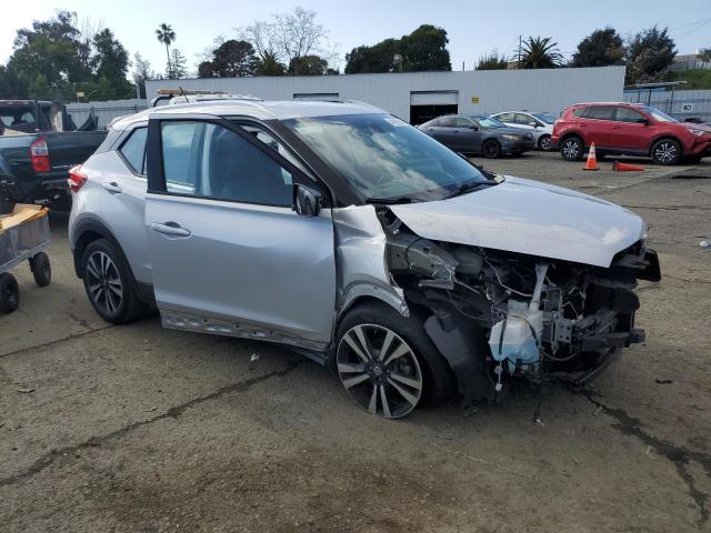 3N1CP5DV7LL484514 - 2020 NISSAN KICKS SR SILVER photo 4