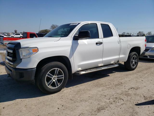 5TFRM5F10GX106720 - 2016 TOYOTA TUNDRA DOUBLE CAB SR/SR5 WHITE photo 1
