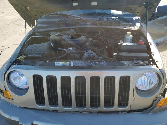 1J4GL38K65W656425 - 2005 JEEP LIBERTY RENEGADE TAN photo 11