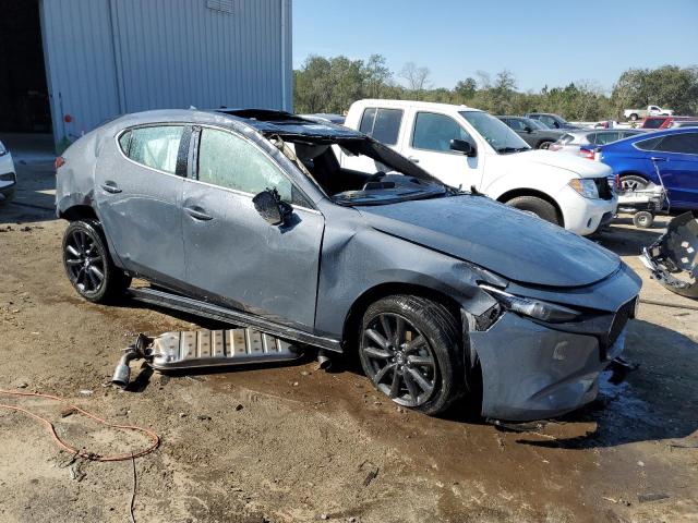 JM1BPAMLXM1326631 - 2021 MAZDA 3 PREMIUM GRAY photo 4