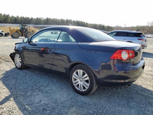 WVWBA71F79V020005 - 2009 VOLKSWAGEN EOS TURBO BLUE photo 2