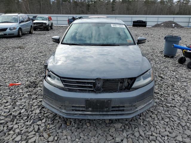 3VWDB7AJ6HM291749 - 2017 VOLKSWAGEN JETTA SE GRAY photo 5