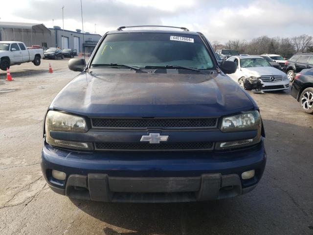 1GNDT13S432114319 - 2003 CHEVROLET TRAILBLAZE BLUE photo 5