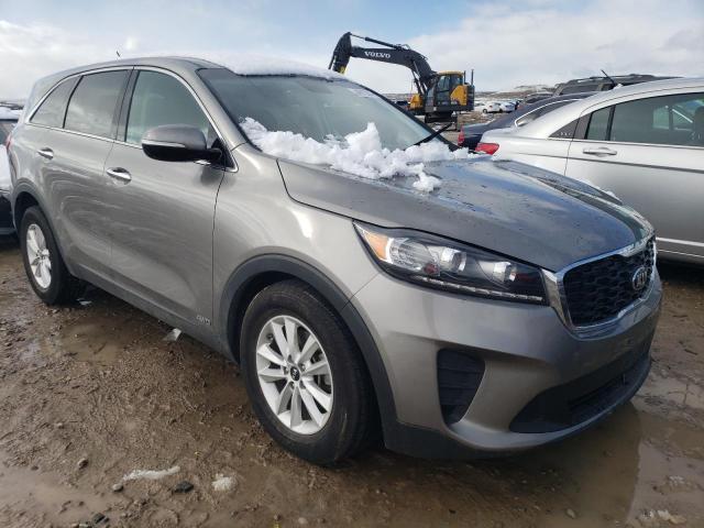 5XYPGDA59KG475073 - 2019 KIA SORENTO LX GRAY photo 4