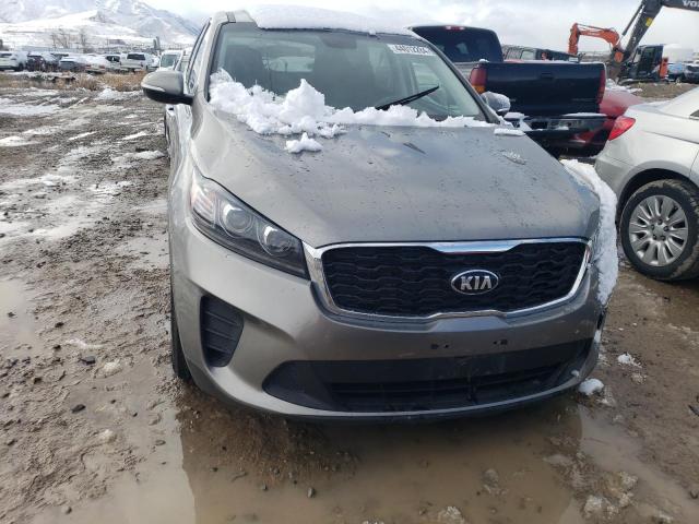 5XYPGDA59KG475073 - 2019 KIA SORENTO LX GRAY photo 5