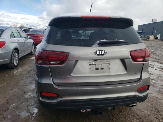 5XYPGDA59KG475073 - 2019 KIA SORENTO LX GRAY photo 6