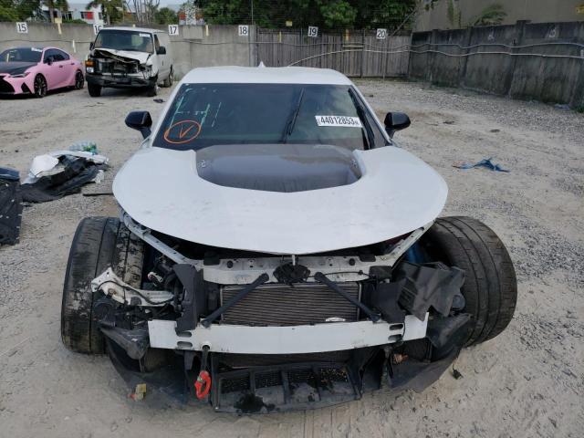 1G1FJ1R69J0140014 - 2018 CHEVROLET CAMARO ZL1 白色 照片 5