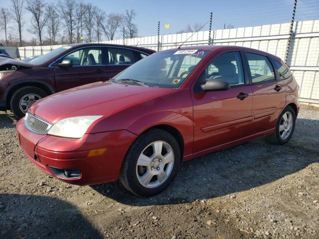 3FAFP37N05R157744 - 2005 FORD FOCUS ZX5 RED photo 1