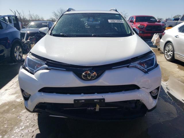 JTMWFREV4JD119827 - 2018 TOYOTA RAV4 ADVENTURE WHITE photo 5