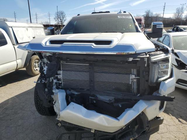 1GT49REY7NF245506 - 2022 GMC SIERRA K2500 DENALI SILVER photo 5