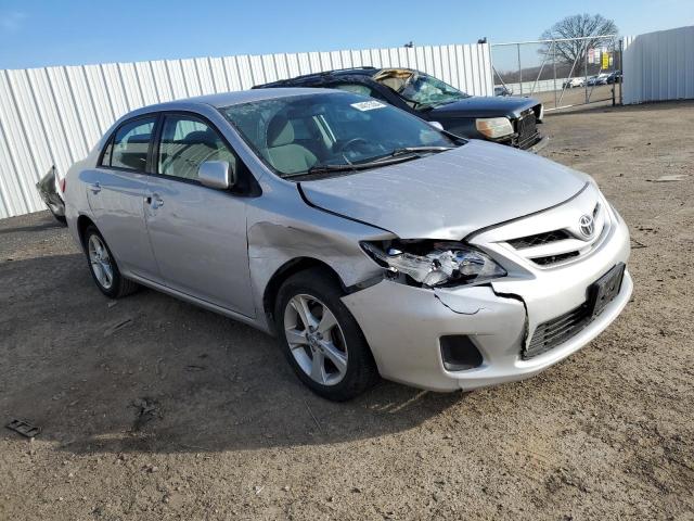 2T1BU4EE7CC766763 - 2012 TOYOTA COROLLA BASE SILVER photo 4